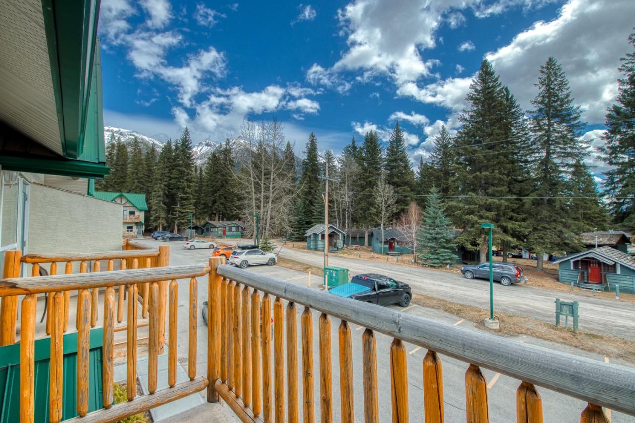 Beautiful Newly Reno 2Bdm 2 Bth Sleep Up To 6 Adults & Kids Mountain View Townhouse Suite Canmore Eksteriør bilde